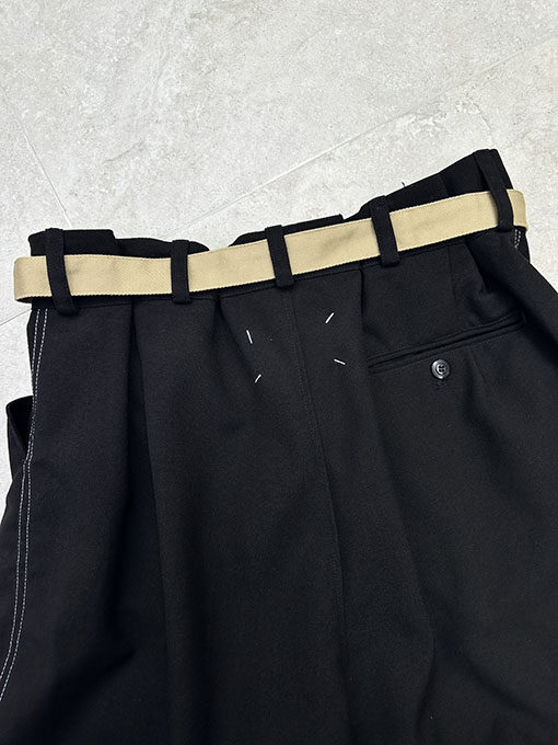 マルタンマルジェラ ベルト付きカジュアルパンツ