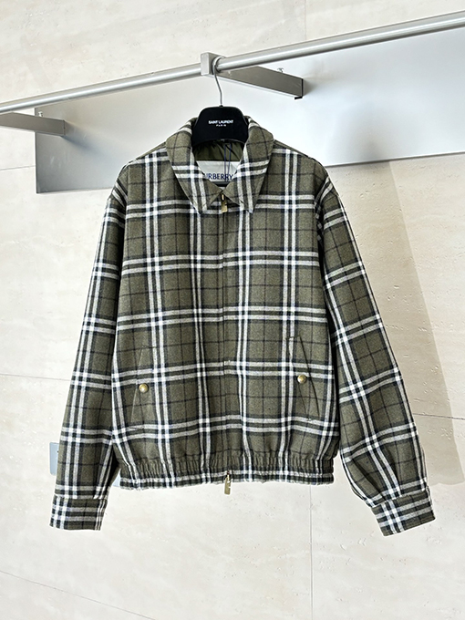 バーバリースーパーコピー 新しいクラシックなチェック柄ハリントンジャケット