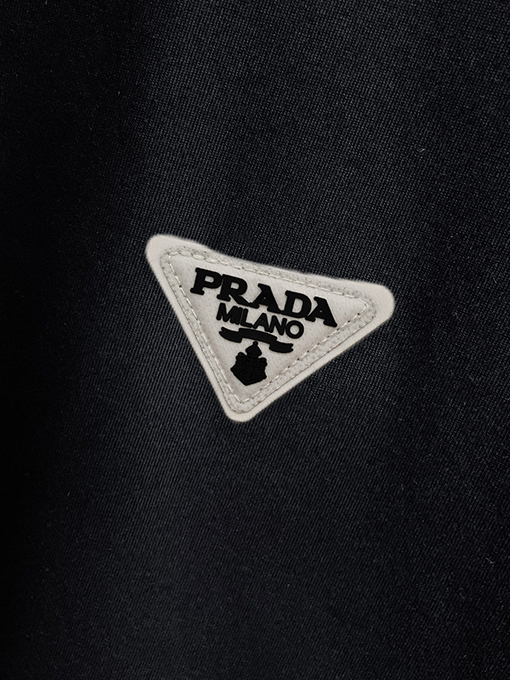 プラダ 新作ファッショナブルなカジュアル長袖シャツ