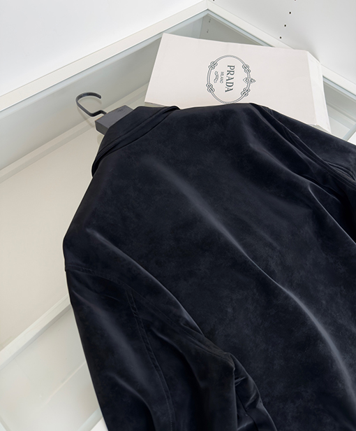 プラダコピー 新しい黒の輸入エコスエードカラージャケット