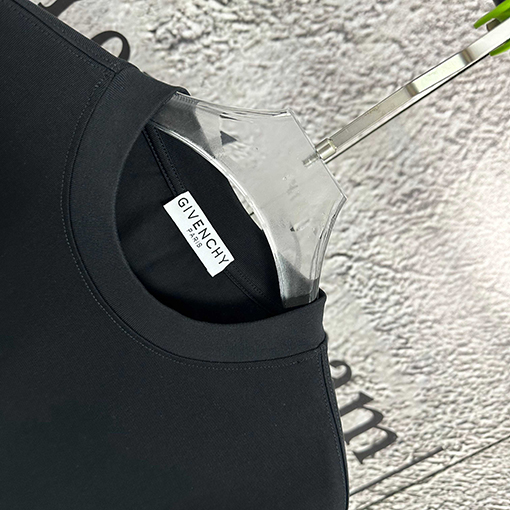 ジバンシイ GIVENCHY 新しい長袖シャツ