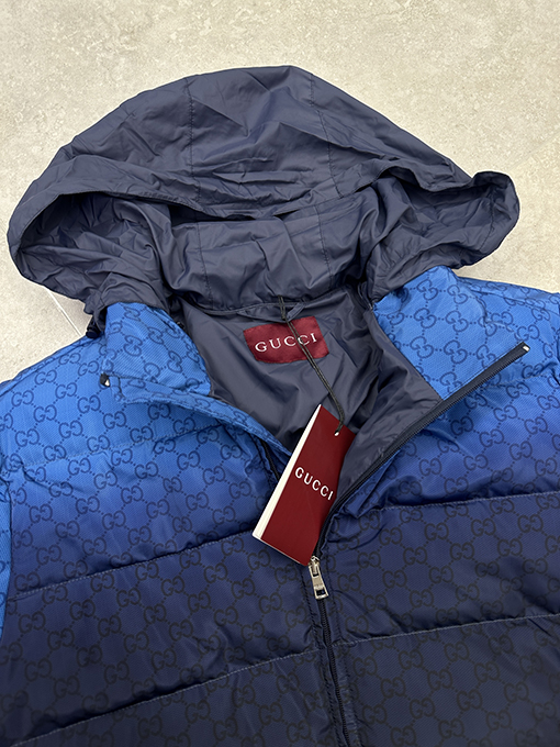 グッチコピー 新しいグラデーションダウンジャケット
