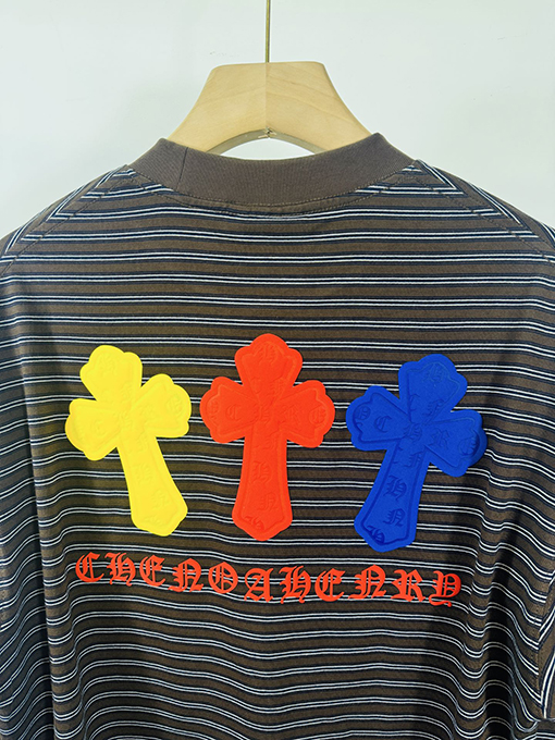 クロムハーツスーパーコピー 馬蹄クロス3Dプリント黒と白のストライプ 長袖シャツ