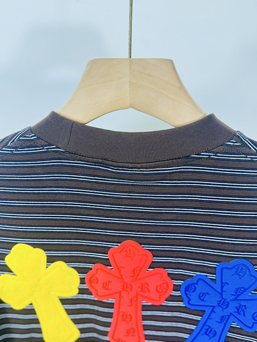 クロムハーツスーパーコピー 馬蹄クロス3Dプリント黒と白のストライプ 長袖シャツ