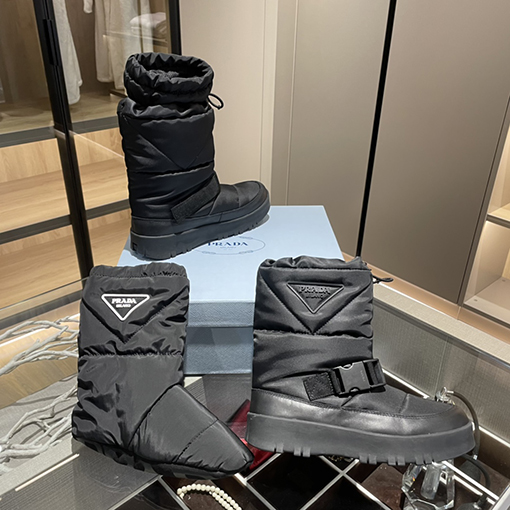 プラダスーパーコピー 新モデル人気のあるリストスノーブーツ