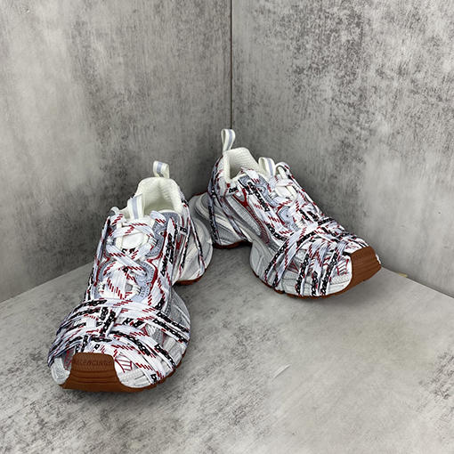 バレンシアガ Balenciaga 3XL 新しいプラスサイズのトレンドレースアップシューズ