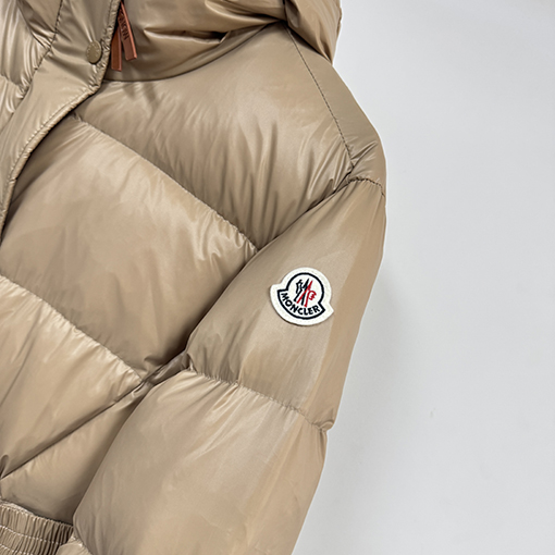 モンクレールコピー Bellevue レディースロングベルトダウンジャケット