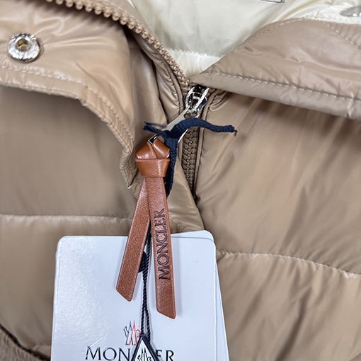 モンクレールコピー Bellevue レディースロングベルトダウンジャケット