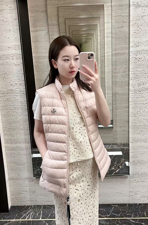 モンクレールスーパーコピー lgens レディースクラシックフィットダウンベスト