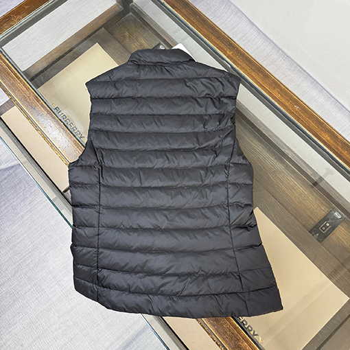 モンクレールスーパーコピー lgens レディースクラシックフィットダウンベスト