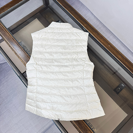 モンクレールスーパーコピー lgens レディースクラシックフィットダウンベスト