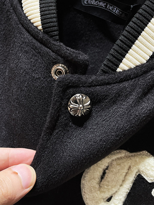 クロムハーツ 新しいサンスクリット十字ウールレザースリーブパッチワークデザイン