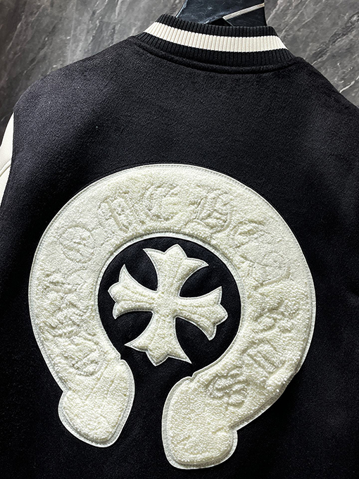 クロムハーツ 新しいサンスクリット十字ウールレザースリーブパッチワークデザイン