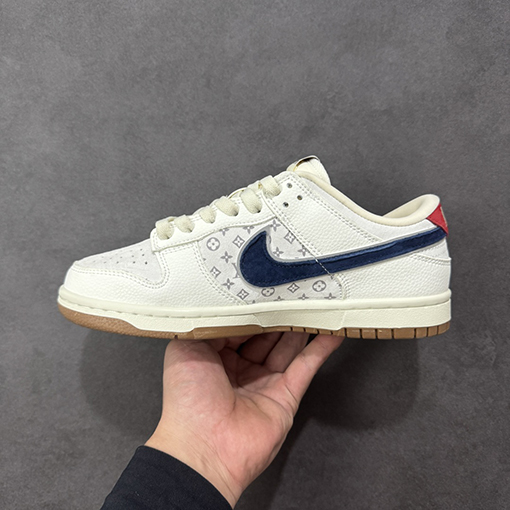 Nike SB Dunk Low × LV コラボレーションホワイトブラウンダークブルーのスウッシュプリントスニーカー