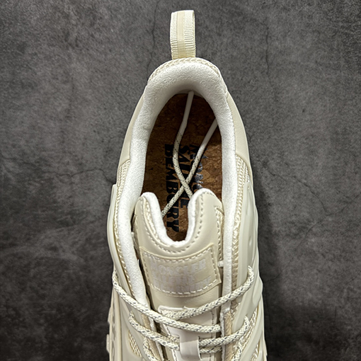 モンクレール Trailgrip Gore-Tex ローカットプラットフォーム軽量のアウトドアハイキングシューズ