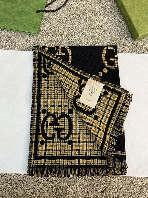 グッチ チェック柄Gウールスカーフ