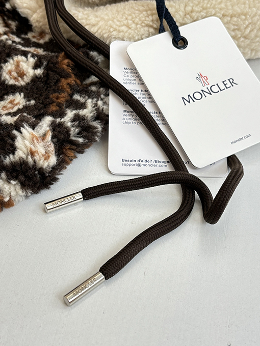 モンクレール 幾何学模様のジャカードウール混紡プラッシュフード付きジャケット