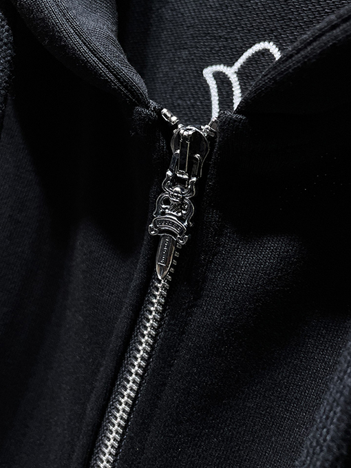 クロムハーツ クロス柄のハンドメイドアップリケ刺繍スタッズパーカー