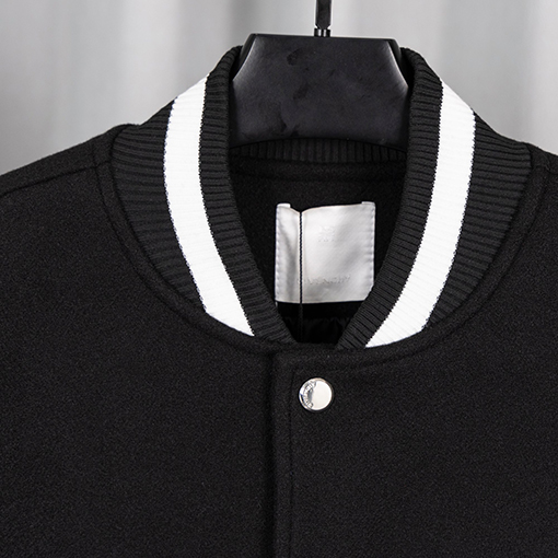 ジバンシイ ランウェイベースボールユニフォーム