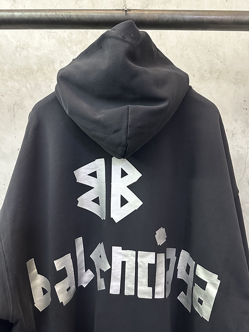 バレンシアガ Balenciaga シルバーテーププリントフード付きスウェットシャツ