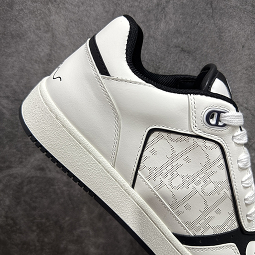 ディオール B27 シリーズの最高級バージョンスニーカー