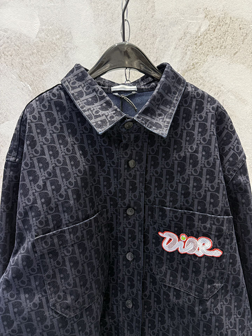 DIOR X KAWS 限定蛇年刺繍りフロックバーンアウトモノグラムプリントシャツ