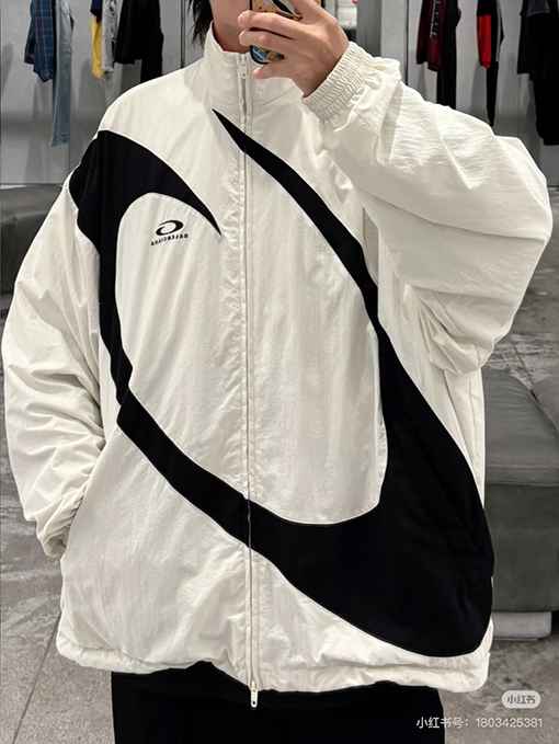 バレンシアガスーパーコピー 大きな半円の白黒刺繍防水ウィンドブレーカージャケット