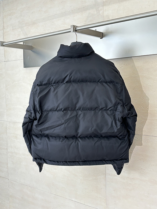 バレンシアガ Balenciaga LOOP SPORTS ICON ピン刺繍入り両面コットンパッド入りジャケット