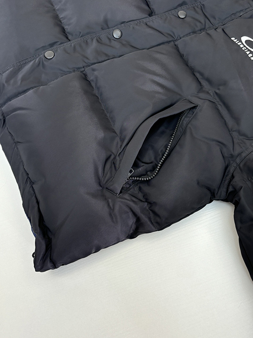 バレンシアガ Balenciaga LOOP SPORTS ICON ピン刺繍入り両面コットンパッド入りジャケット