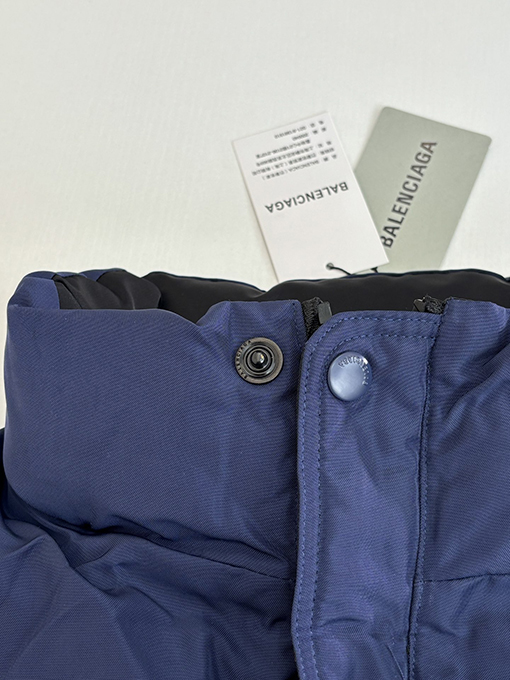 バレンシアガ Balenciaga LOOP SPORTS ICON ピン刺繍入り両面コットンパッド入りジャケット