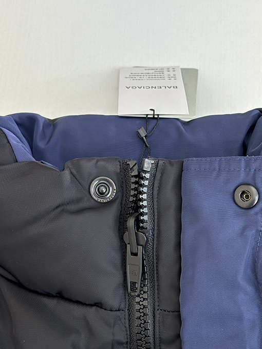 バレンシアガ Balenciaga LOOP SPORTS ICON ピン刺繍入り両面コットンパッド入りジャケット