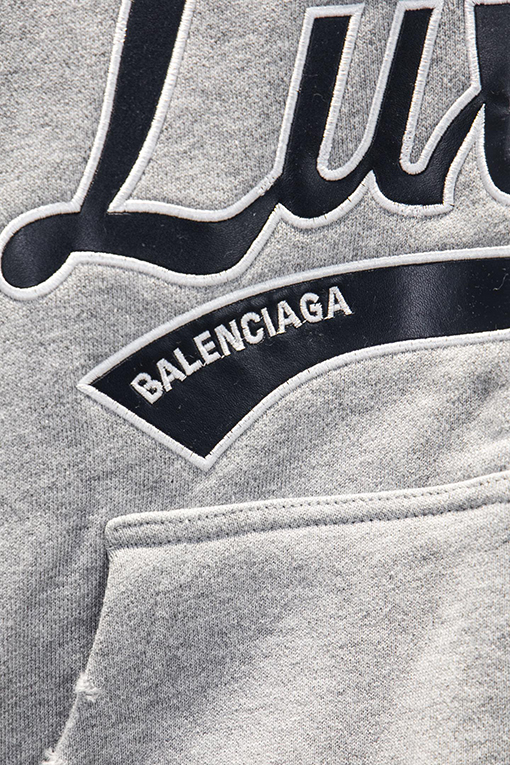 バレンシアガ Balenciaga 500gのフード付きジップアップスウェットシャツ