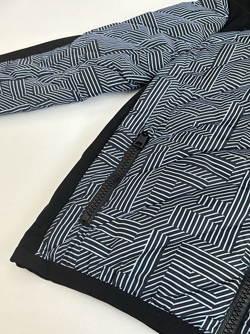 フェンディ 新しいナイロンダウンジャケット