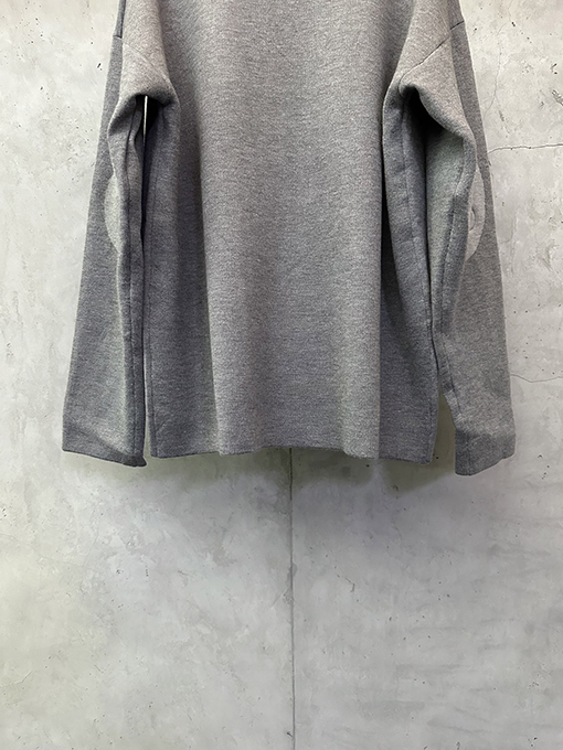 ロエベスーパーコピー アップリケ刺繍ニットプルオーバー