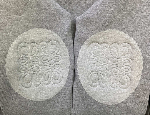 ロエベスーパーコピー アップリケ刺繍ニットプルオーバー