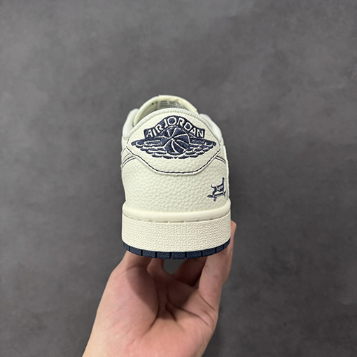 シュプリーム Nike Air Jordan 1 Low X Supremeコピー ローカット レトロルシューズ