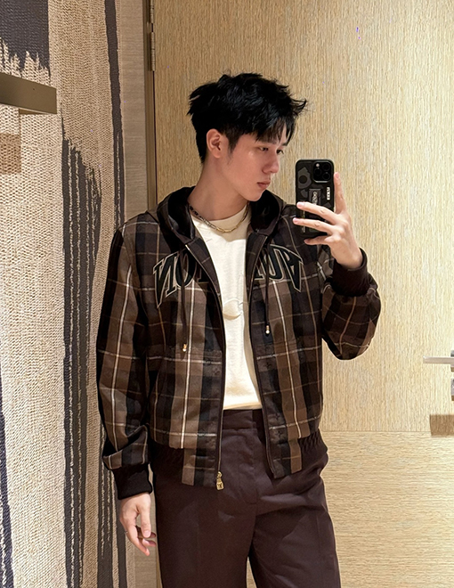 ルイヴィトンスーパーコピー チェック柄フード付きジャケット