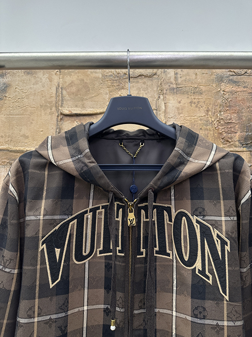 ルイヴィトンスーパーコピー チェック柄フード付きジャケット