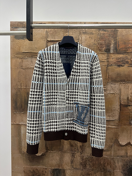 ルイヴィトン チェック柄ニットカーディガン