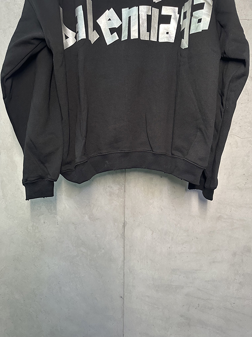 バレンシアガ テーププリントの長袖フード付きスウェットシャツ