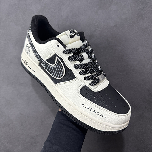 ジバンシイ Nike Air Force 1'07 Low X Givenchy コラボレーションスタイルスニーカー