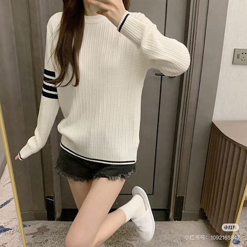 トムブラウン ストライプ柄クルーネック4本ストライプ長袖セーター