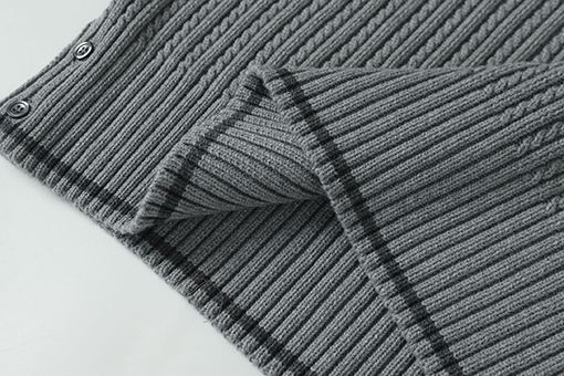 トムブラウン ストライプ柄クルーネック4本ストライプ長袖セーター