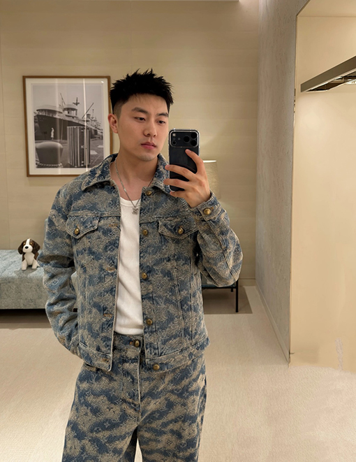 ルイヴィトンスーパーコピー クラウドジャカードスケートボードデニムジャケット