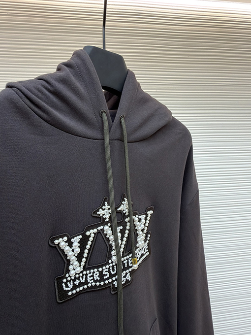 ルイヴィトン ラインストーンホワイトパールエンブレムフード付きスウェットシャツ