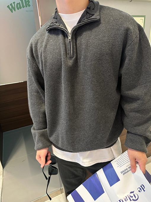 バレンシアガ Balenciaga スタンドカラーハーフジップコットンニットセーター