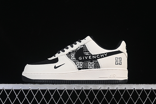 ジバンシイ Nike Air Force 1'07 Low X Givenchy コラボレーションローカットスニーカー