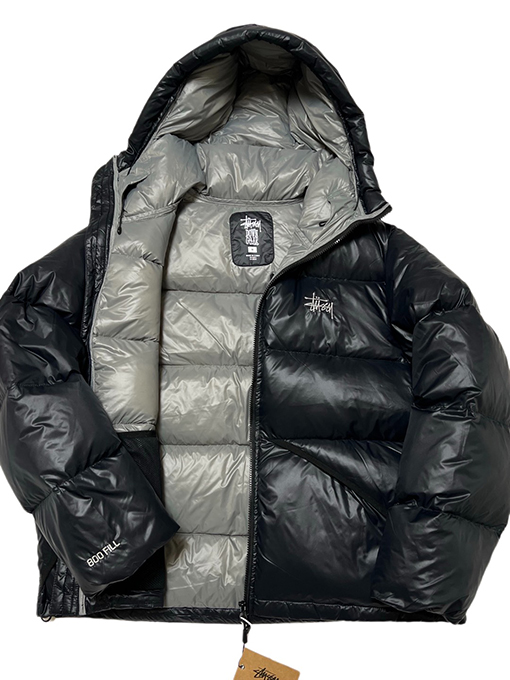ステューシーコピー クラシックレターフード付きダウンジャケット