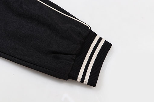 セリーヌ 新しいスウェットシャツジャケット