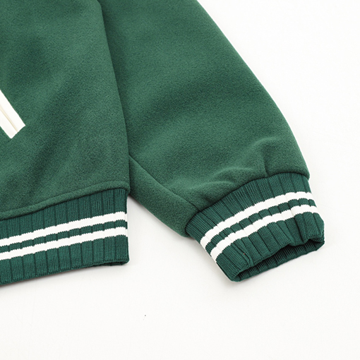 セリーヌ 大きなCのパッチワーク刺繍りベースボールジャケット